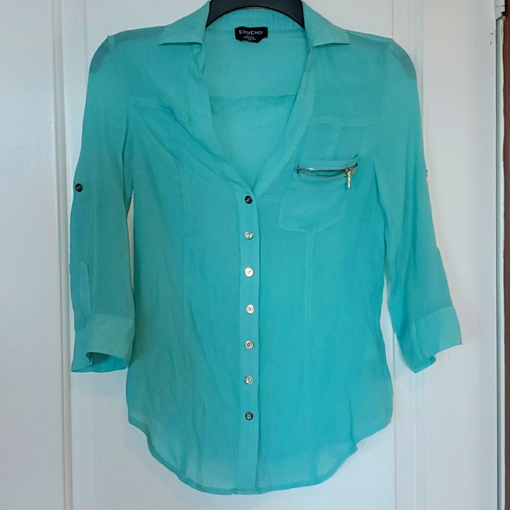 BEBE TURQUOISE BLUE SHIRT, SIZE XS, AS NEW!